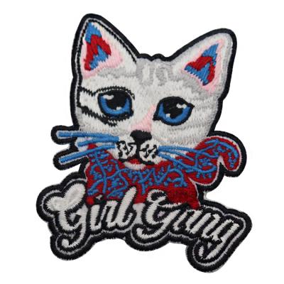 China Viable Custom Cute Cat Embroidery Patch Apparel Clothes Embroidery Badge Embroidered Badge Clothing for sale