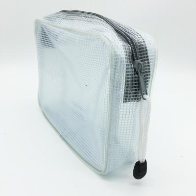 China Durable Clear Pvc Cosmetic Bag Vinyl Pouches With Zippers Custom Design for sale