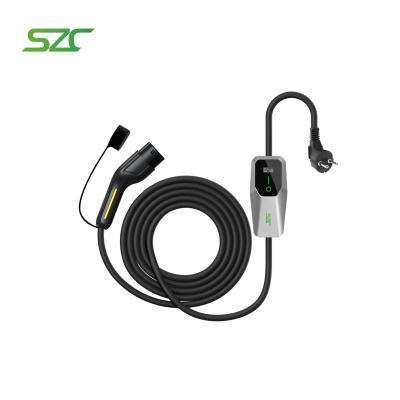 Cina SZC 3.5 KW 1Phase Portable EV Charger Type2 Home Use EU Plug For Tesla BYD Xpeng Charging in vendita