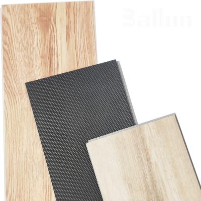 China Unbelievable PVC Wood Oak Laminate Floor SPC Flooring with 0.3mm Wear Layer is the Best for sale