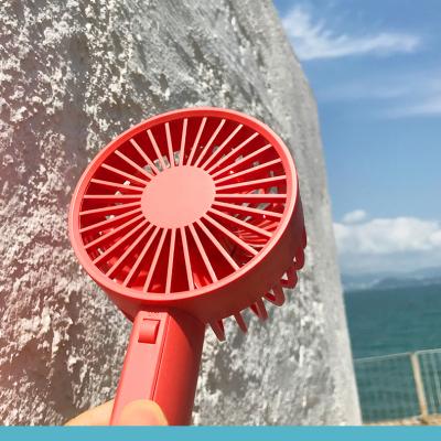 China Good design bucco fan USB base F03 VH angle portable fan neckfan adjustable portable portable charging fan for sale