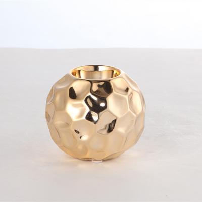 China New minimalist design ornaments unique luxury gold ceramic home decoration for gift for sale