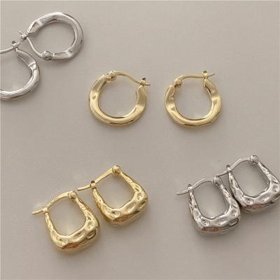 China Vintage Geometry CLASSIC Small Circle Earrings Minimalist Geometric Ear Clip Earrings for sale