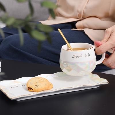 China Viable Exquisite Home Luxury Ceramic Tea Cup Household Coffee Milk Tea Cups Ceramic Cup And Saucer With Gold Rim for sale