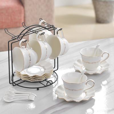 China Viable European Style Ceramic Teacup Porcelain Afternoon Teacup Gold Rim Coffee Cup Saucer Set for sale