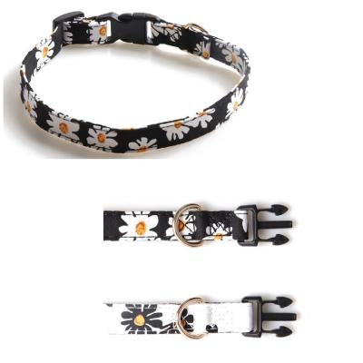 China Factory Direct Sales Sustainable Pet Collar New With Plastic Bow Daisy Dog Collar Buckle Pets Accessories for sale