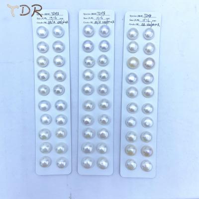 China Size 15-16 mm Very Large Rare Freshwater Button Pearl Goods Pearl Freshwater Pearl Assorted Pairs for sale