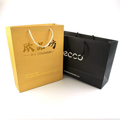 China Recyclable Customized Gift Paper Bag Ribbon Handle Sacos De Papel Factory Direct for sale