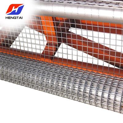 China Soft Wire Mesh Promotion Breed Aquatics Row Welded Wire Mesh Machine For 50x50mm Aperture for sale