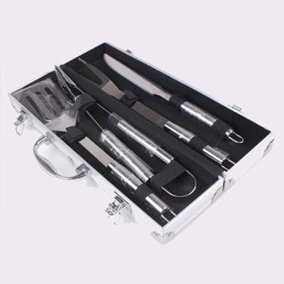 China Easily Cleaned Stainless Steel 4 Piece Barrel Handle BBQ Tool for sale