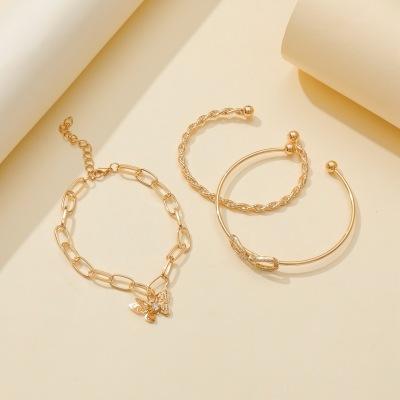 China CLASSIC MIA Hot 2021 selling hand jewelry 18K gold bracelet exquisite Korean personality copper chain diamond-studded hot sale for sale