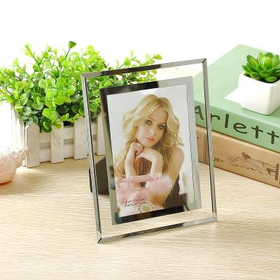 China Simple 6 Inch Glass Top Selling Monochrome No DIY Photo Printing Wall Mounted Frame for sale