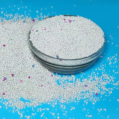 China Stocked Made in China Pet Supplies Latest Hot Selling Granular Mineral Bentonite Cat Litter for Sale for sale