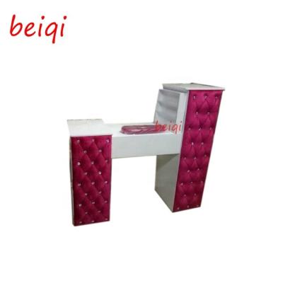 China Comfortable European Popular Cheap Spa Rose Simple Beauty Salon Crystal Manicure Table for sale