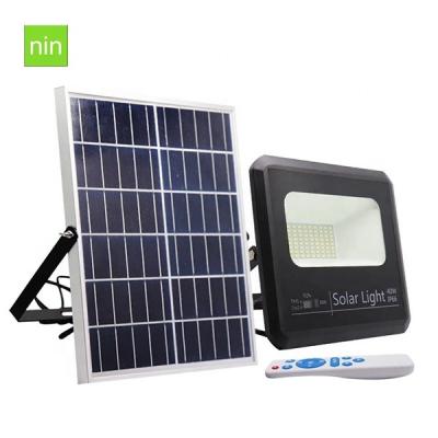 China 40w high quality aluminum solar garden flood light waterproof led solar ip67 flood light for sale