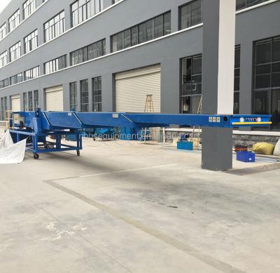 China Oil Resistant Container Loading Boom Telescopic Conveyor Belt for sale