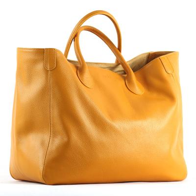 China Waterproof leather tote bag new top layer large capacity whip fashion lady portable handbag for sale