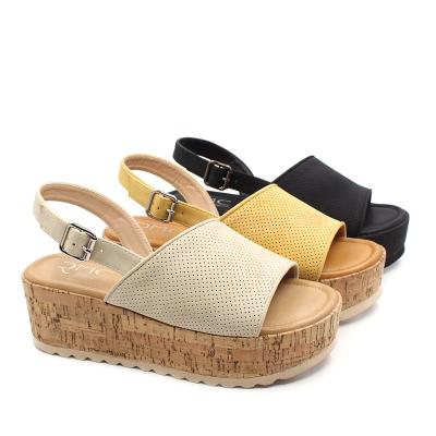 China 2020 new deodorization RMC platform women's sandals with pure color perforated vamp for sale