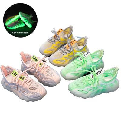 China Running Wholesale Small Toddler Kids Sports Designer Shoes Unique Brands Anti-slippery Flat Rubber Girls Boys Shoes for sale