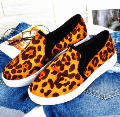 China Colorful Import Anti-slippery Private Label Trainers Sports Low Top Sneakers For Girls Kids Ladies for sale