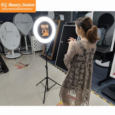 China Handheld Roaming Style Magic Roamer Ipad Cabin Mirror Photo Booth With Aluminum Shell 9.7/11.5/12inch for sale