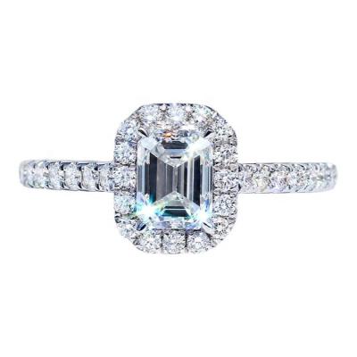 China Boutique 1CT Emerald Diamond 14k 18k White Gold Lab Diamond Solid CLASSIC Engagement Ring Wedding Bridal Jewelry for sale