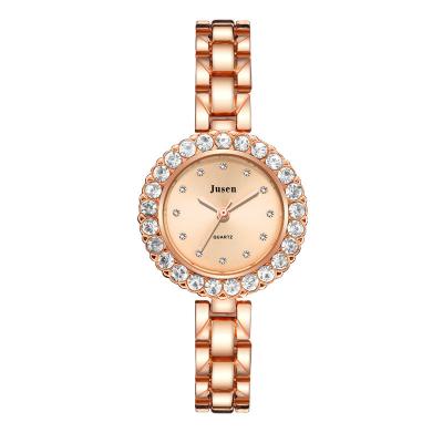 China Amazon Hot Sale Roman Style Women Diamond Wristwatch Stylish Stainless Steel Analog Ladies Watch Water Resistant for sale