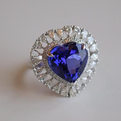 China Romantic Tanzanite Heart Ring Blue Gemstone Engagement Ring Diamonds Paved in 14K White Gold for sale