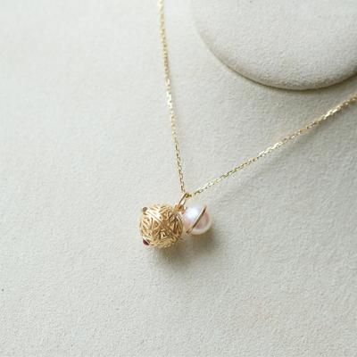 China Charm Wholesale Jewelry 14K 18K 24K Gold Planet Necklace With 6MM Akoya Pearl for sale