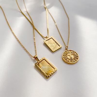 China Vintage Nickel Free Tarnish Free Aretas Jewelry 18k Gold Plated Stainless Necklace Geometric Square Wholesale Around Sun Pendant Necklaces for sale