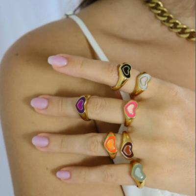 China Cute Statement Ring Ladies Jewelry Waterproof Stainless Steel Colorful Gold Plated Jewelry Bijoux Enamel Heart Ring of Love 18k for sale