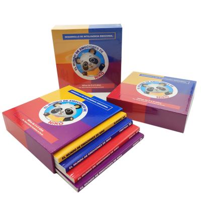 Κίνα Cardboard Text Book Printing Services 68x68mm Προσαρμοσμένη εκτύπωση βιβλίων σε χαρτόνι προς πώληση