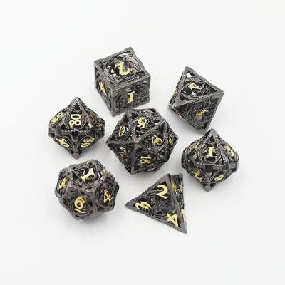 China Board Games 2022 Hot Selling Dungeons and Dragons Metal Dice Polyhedral Set for sale