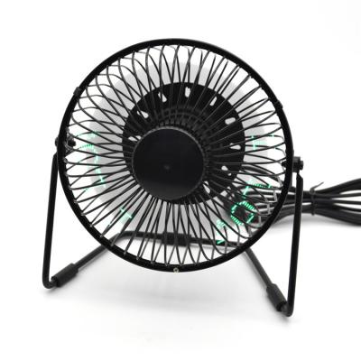 China Hotsale 2020 Custom Programmable 6 Inch USB LED Desk Fan Car for sale