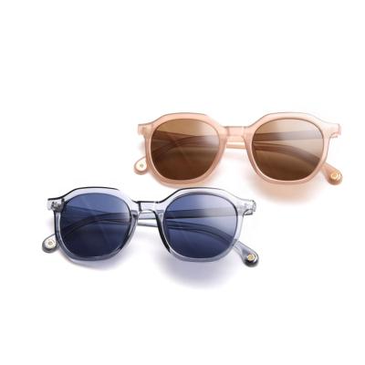 China Fashion Sunglasses Yvan Sports Sunglasses Polarized Mens Designer Sunglasses Famous Brands Packaging Sunglasses Women for sale