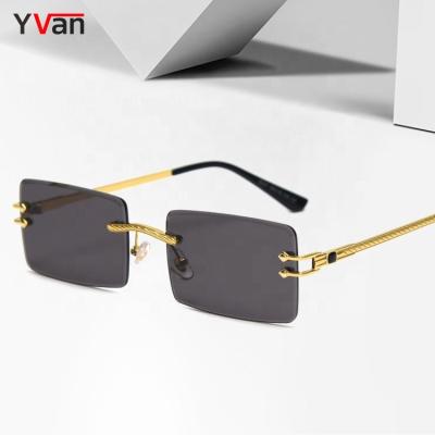 China Rectangle Shades Luxury Gold Metal Sun Glasses Shape Rectangle Men's Rimless Sun Glasses for sale