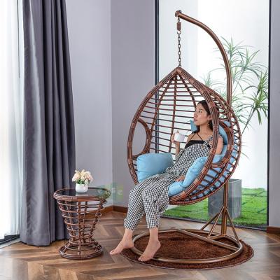 China Eco-friendly Outdoor Egg Shape Swing Rattan Patio Hanging Pod Chair (EFH1005) With Stand for sale