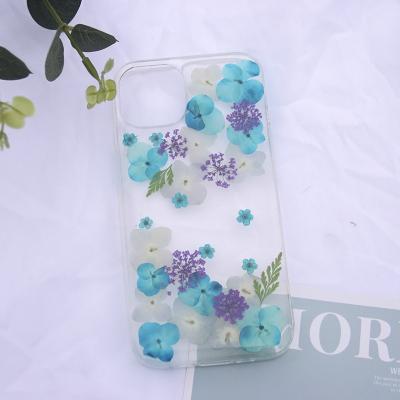 China Real Flower Phone Case Shockproof Pressed Dry Clear Back Cover For iPhone 11 12 13 for sale