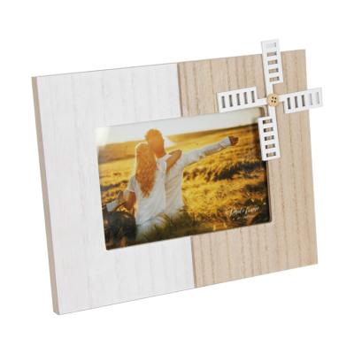 China Jinn Home EC-Friendly Rectangle Windmill Wedding MDF Picture Frame Photo Frame For Table Top for sale