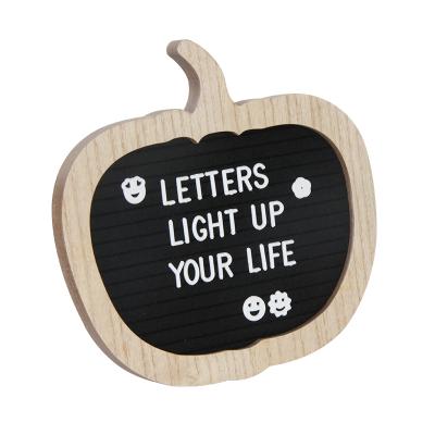 China Custom Pumpkin Felt Letter Board Variable Sign Messages Halloween Holiday Casket Decor Environmentally Friendly for sale