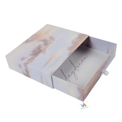 China 2021 Eco-Friendly Custom Gift Wrapping Matte Pink Sliding Drawer Paper Logo Printed Luxury Rigid Cardboard Gift Box Cutomized Sizes for sale