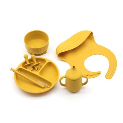 China 6 Suction Cup Dish Drinking Cup Silicone Microwavable Bib Adjustable Fork And Spoon Baby Feeding Set for sale