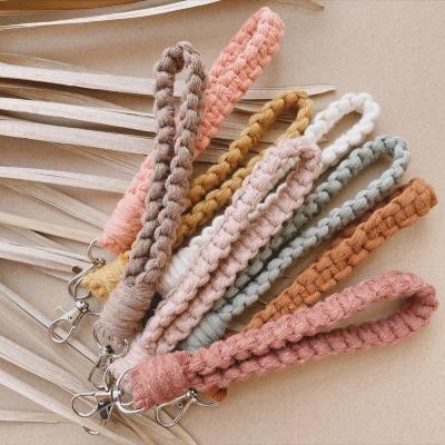 China 100% Eco-Friendly Macrame Bracelet Keychains Macrame Keychain Macrame Bag Charm Accessories for sale