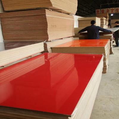 China 2.5mm 3mm 9mm modern melamine veneer hdf and uv wood mdf board fiberboard manufacturers for sale