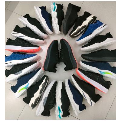 China Wholesale Fashion Trend M1808 High Quality Used Mens Sports Shoes Fashion Breathable Fly Weave Shoes Mixed Styles for sale