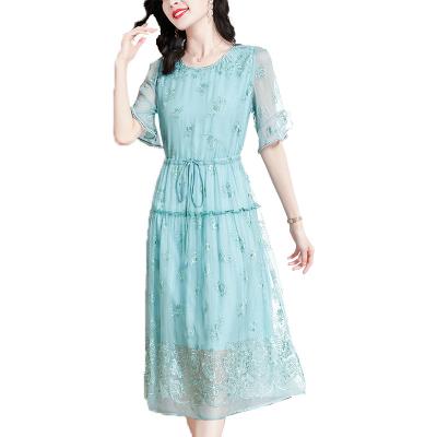 China Women's Floral White Blue Beige Silk Ladies Dresses Anti-Wrinkle Embroidery Elegant Silk Prom Dresses for sale