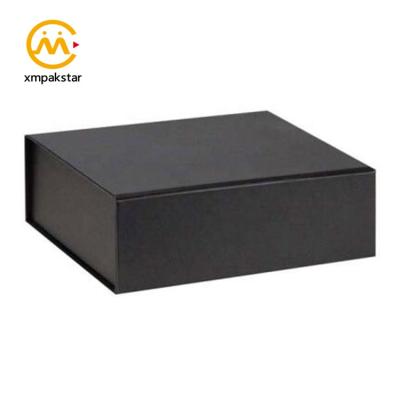 China Custom High End Single Lid Black Magnetic Clothing Packaging Gift Box Recyclable With Magnet Closure for sale