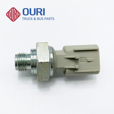 China Oil Pressure Sensor For Cummins Engine 4921519 3654108 2T2606051E 4087993 4921737 4929519 Same as OEM for sale