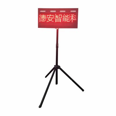 China Portable Quick Deployment 30Ah Built-in Battery Strobe Light LED Information Display Red Blue Protection for Traffic Control or Warning for sale