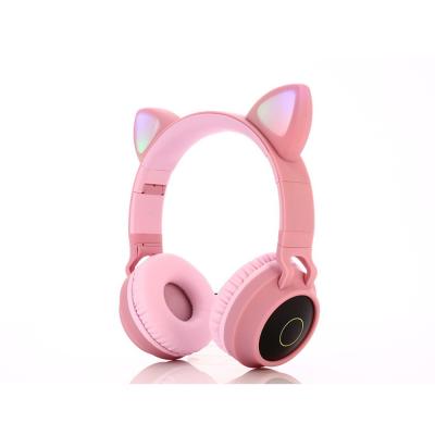 China New Arrival Perfect Sound Noise Canceling LED Light Headphone Youth Children Headphone Support TF Card 3.5Mm Plug With Mic Cat Headphone for sale